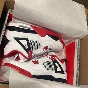 Jordan 4 retro